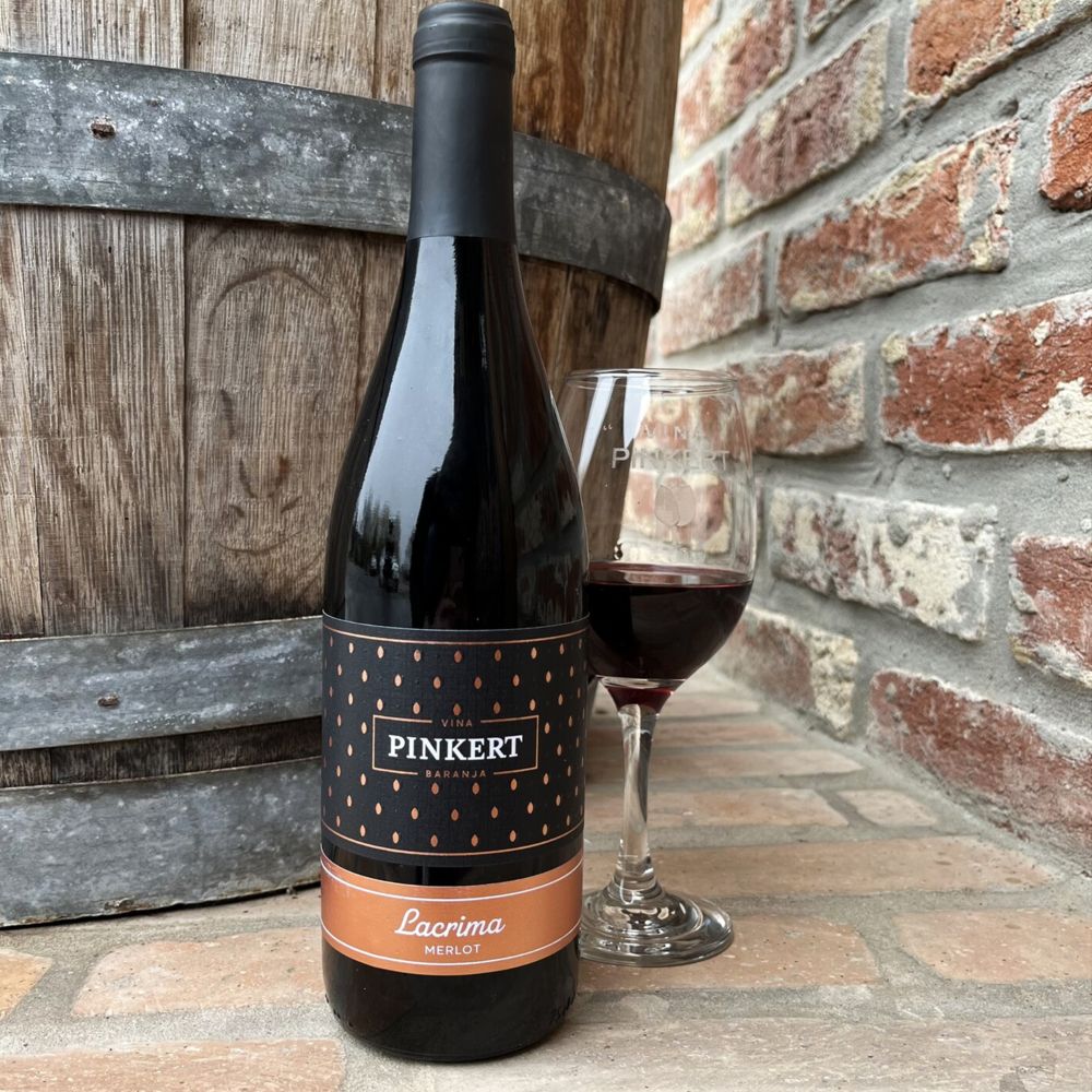 Lacrima Merlot thumbnail 4