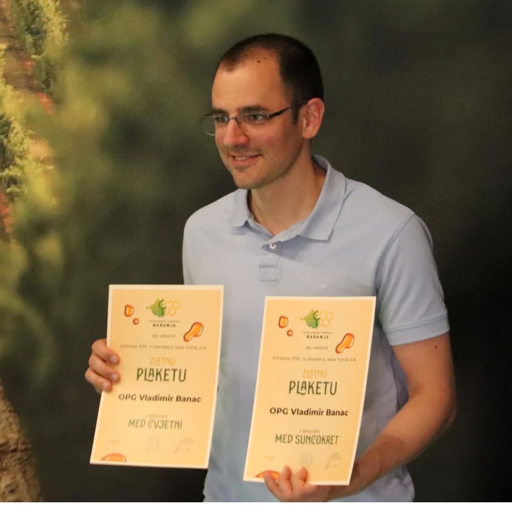 Cvjetni med + medomed thumbnail 4