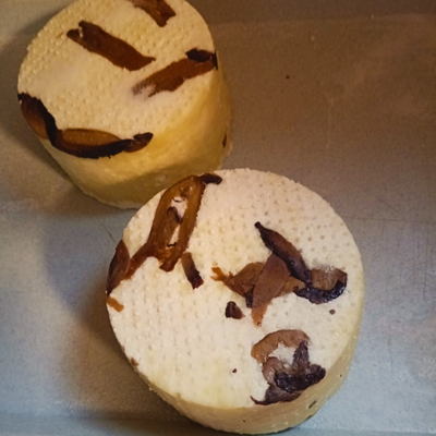 polutvrdi -  sa šampinjonima