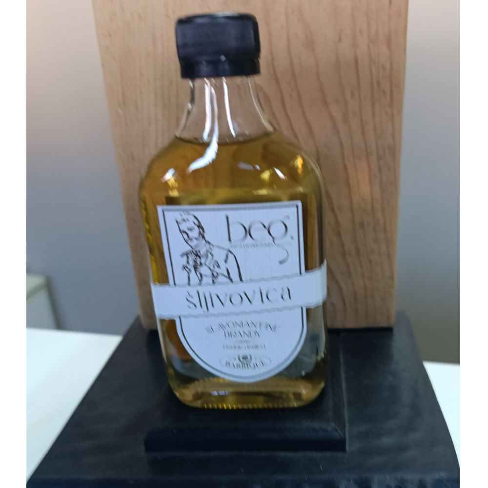 Šljivovica barrique pljoska - Image 1