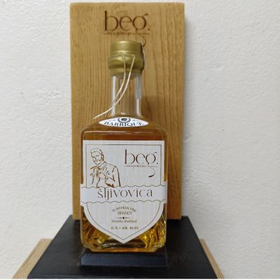 Šljivovica barrique premium