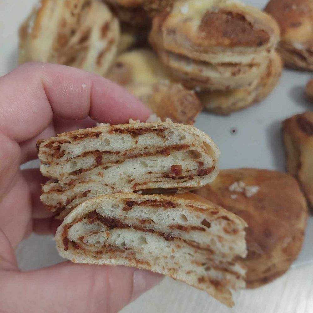 Pogačica s čvarcima thumbnail 5